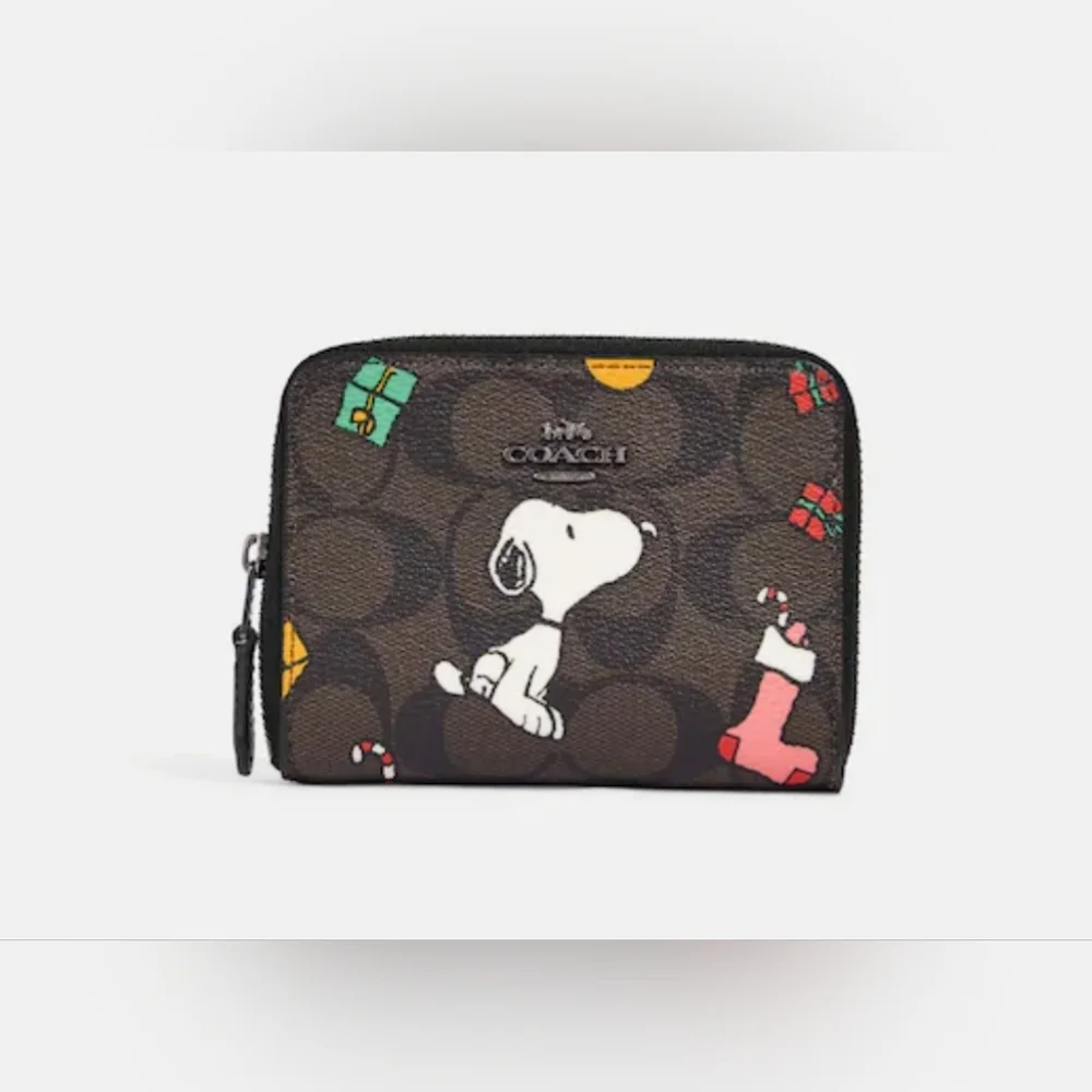 Coach X Peanuts Small Zip Around Wallet In Signature Canvas With Snoopy Presents